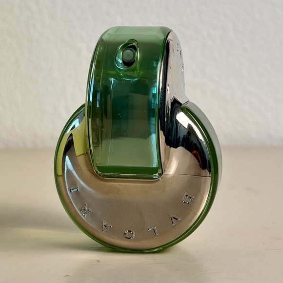 Bvlgari Omnia Jade Green Eau de Toilette and Beauty Pouch - Picture 5 of 5